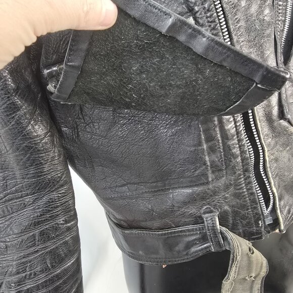 Collectible 50s British Mfg Co. Wind Cheater D-pocket motorcycle jacket (flaws) - Picture 9 of 16